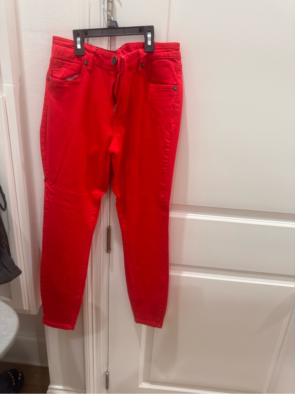Kut from the Kloth Red Cropped Slim Jeans